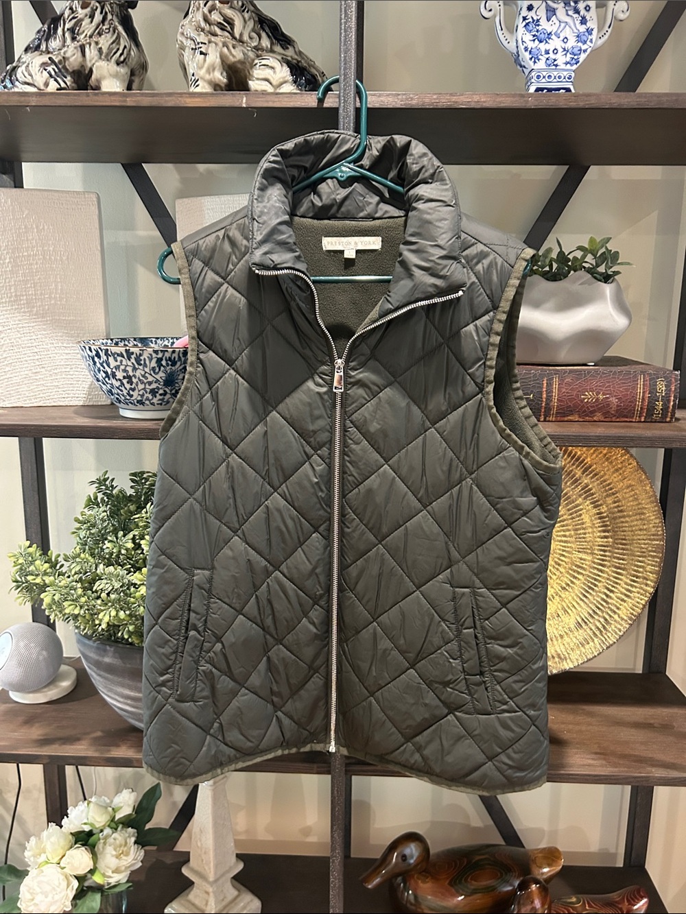 Preston & York large Quilted Vest in Olive